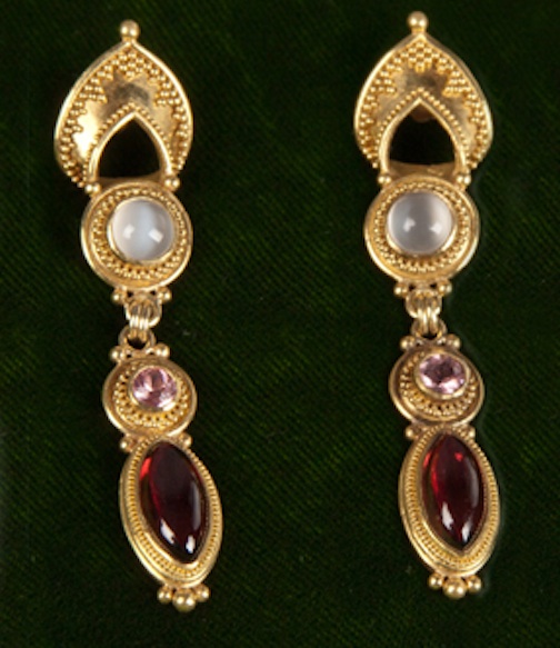 Annie's Vintage Jewelry - Luna Felix Earrings